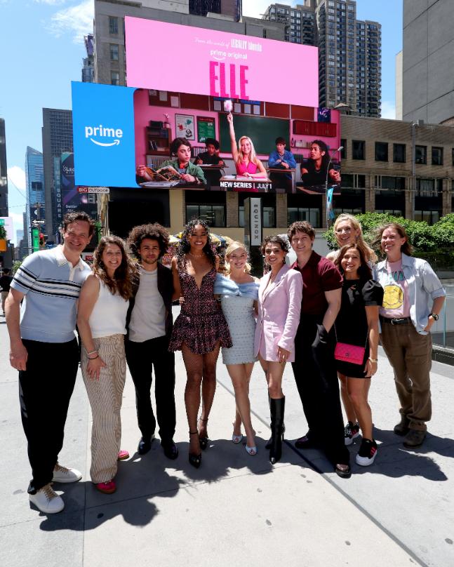 Reese Witherspoon reunites with the original Legally Blonde cast during the Elle World event in New York.