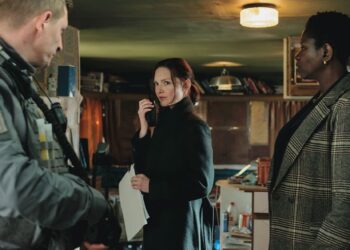 DI Rachel Carey investigates new evidence in The Capture season 3 episode 3 on ABC TV.