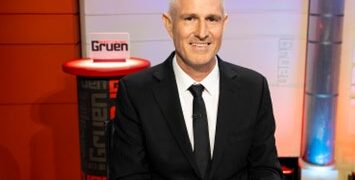 Wil Anderson hosts Gruen on ABC and ABC iview
