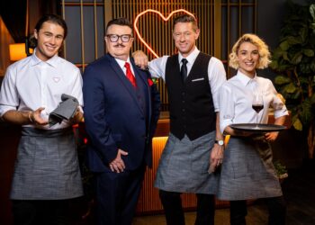 First Dates Australia restaurant with singles meeting for romantic first dates