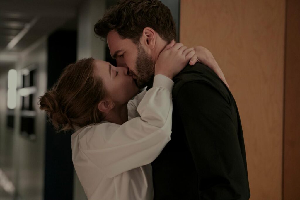 Lili Reinhart and Tom Bateman star in Prime Video's adaptation of The Love Hypothesis.