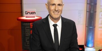 Wil Anderson on the Gruen set for season 18