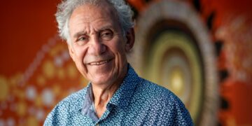 Dr Charlie King AM departs the ABC after more than three decades in broadcasting