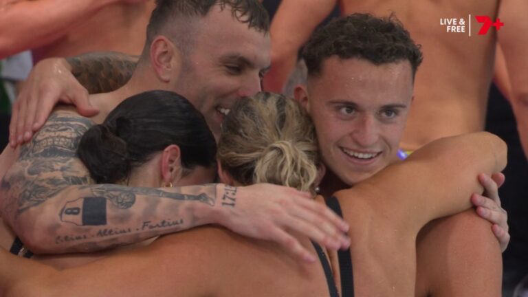 Australia's mixed 4x100m freestyle relay team after winning gold at Glasgow 2026.