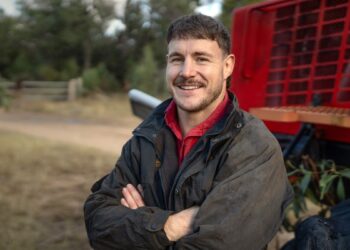 Luke Bateman appears on Australian Story: Turning the Page