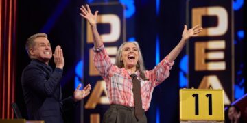 Grant Denyer and Gretel Killeen on Deal Or No Deal Celebrity Jackpot