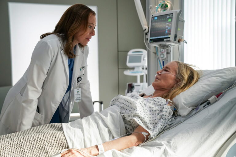 Amy treats Joan in Doc season 2 episode 20 The Big Chair