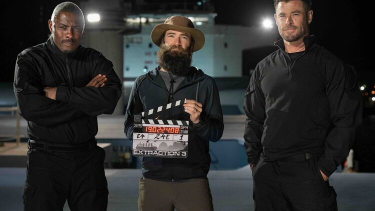 Chris Hemsworth, Idris Elba and Golshifteh Farahani in an official image for Extraction 3.