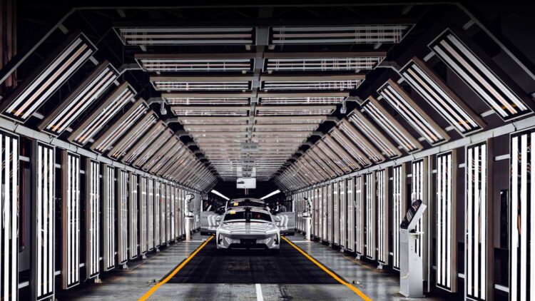 Foreign Correspondent China's EV Revolution on ABC