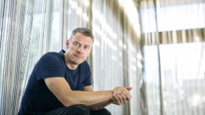 Michael Dorman as Detective Ivan Lucic