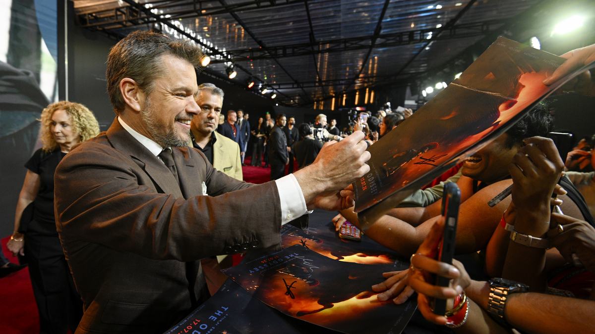 Matt Damon on the Mumbai red carpet