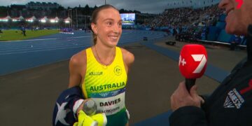 Rose Davies speaks after winning the 10000m at the Glasgow 2026 Commonwealth Games