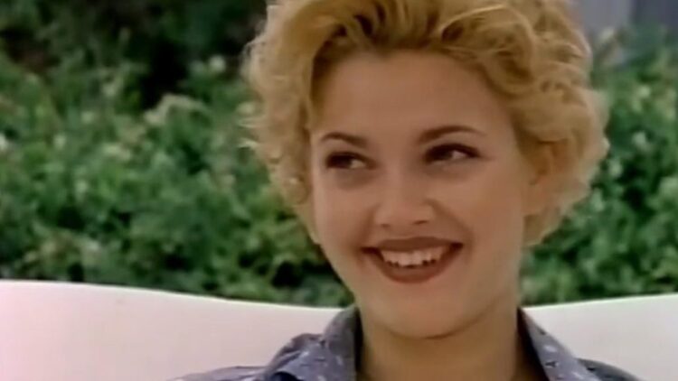 Drew Barrymore as Lindsay Rule in the television drama 2000 Malibu Road