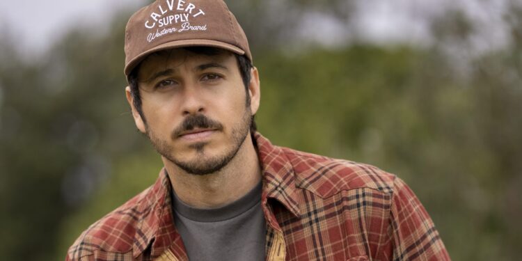 Morgan Evans joins Australian Idol on Channel 7