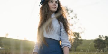 Philippa Northeast as Sybylla in My Brilliant Career on Netflix