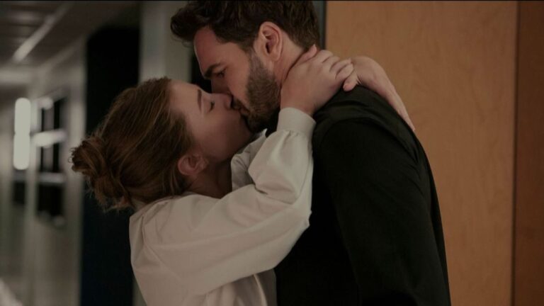 Lili Reinhart and Tom Bateman in The Love Hypothesis on Prime Video Australia.