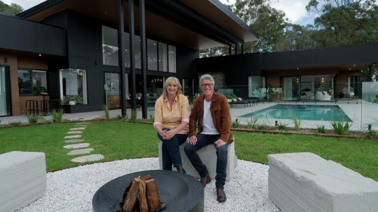 Johanna Griggs and Pete Colquhoun visit a Tamborine Mountain dream home on Better Homes and Gardens
