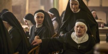 Falling episode 5 (Credit: ABC)