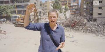 Foreign Correspondent Lebanon Caught in the Crossfire on ABC