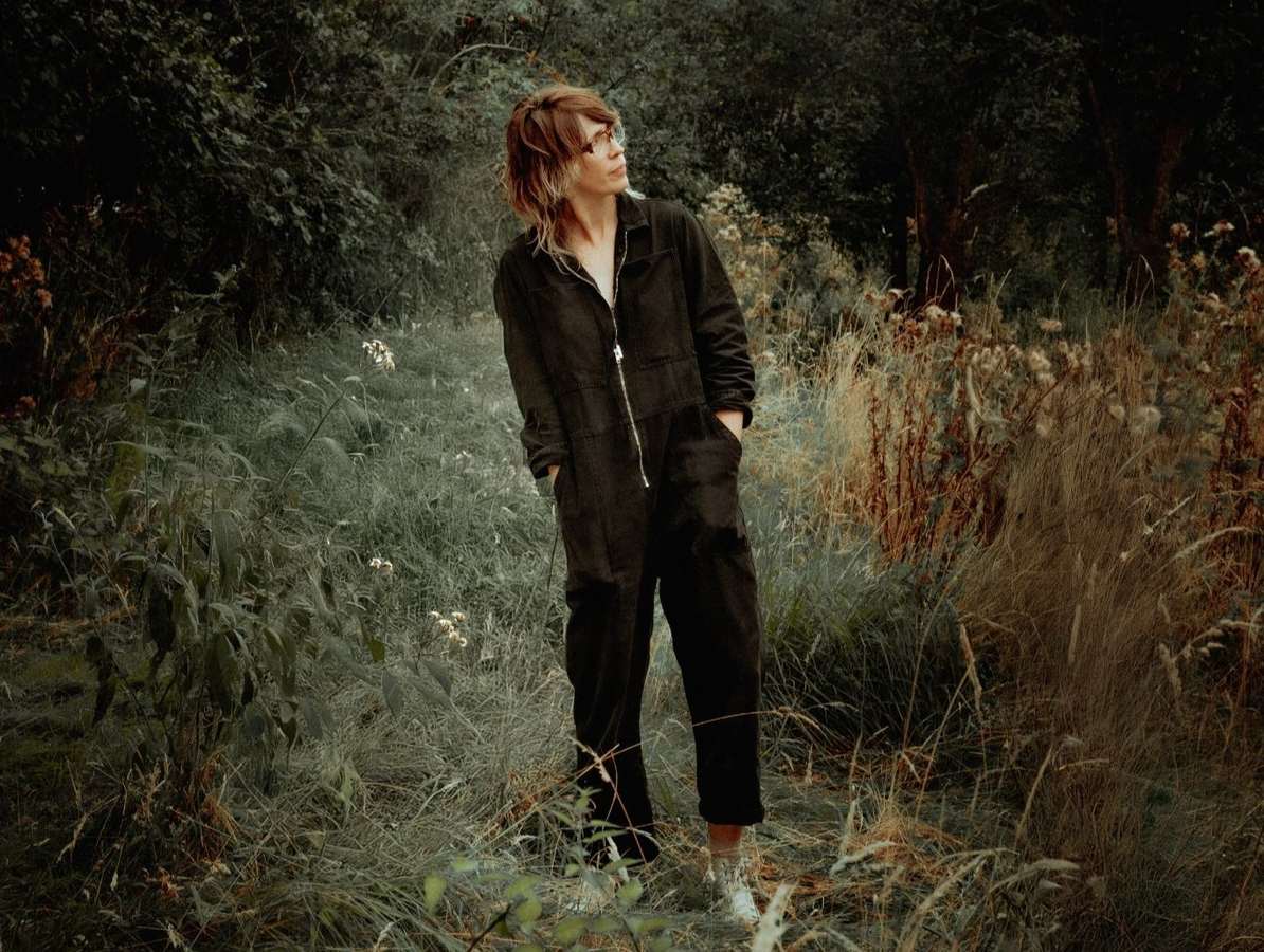 Imogen Heap in imagery for How To Live On Earth