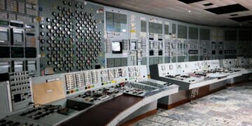 Engineering by Catastrophe episode 6 on SBS 2.
