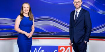 News24 Weather meteorologists Alison Osborne and Rob Sharpe in the studio
