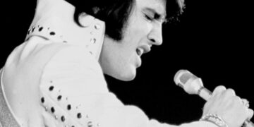 Elvis, The Colonel and the Mob on SBS