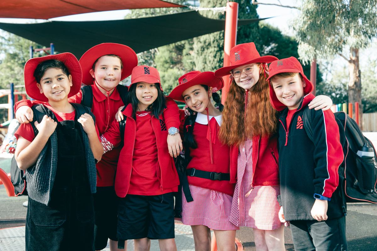 The new student cast of Little Lunch: New Class
