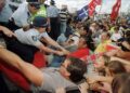 Police and protesters clash during the 1998 Australian waterfront dispute