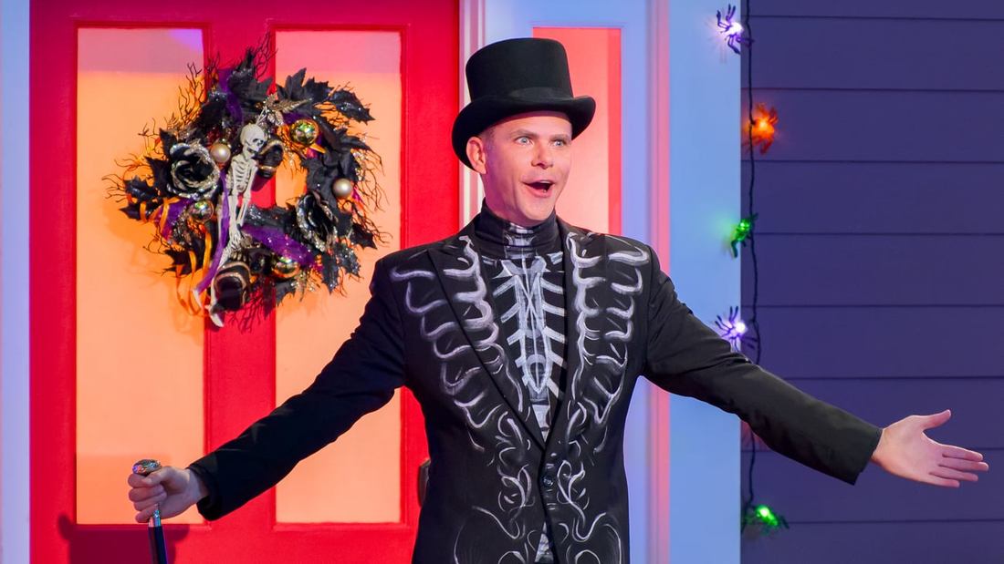 Mikey Day dressed for Halloween on Is It Cake