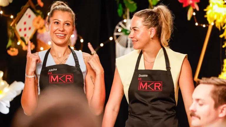 Alisha and Deanne at their My Kitchen Rules instant restaurant