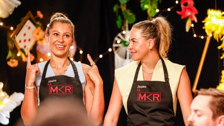 Alisha and Deanne at Hot Mess on My Kitchen Rules