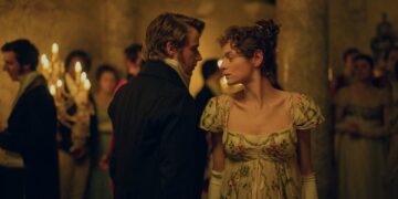 Emma Corrin as Lizzy and Jack Lowden as Mr Darcy in the Pride and Prejudice trailer on Netflix
