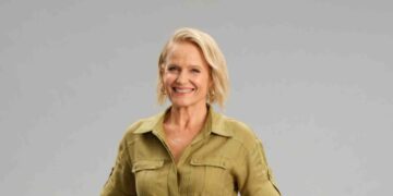 Shaynna Blaze joins TV Central: One on One to discuss 1 Euro House with Shaynna and Darren