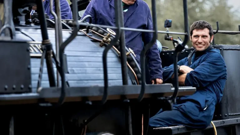 Guy Martin: The Train That Changed The World on SBS 2: Locomotion No.1 makes its historic journey again programme image